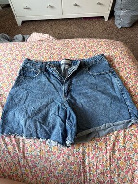 Abercrombie & Fitch Medium Blue Denim Shorts